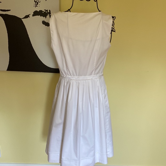 Gorgeous White Elie Tahari Summer Dress - Sz 4 - Picture 4 of 14